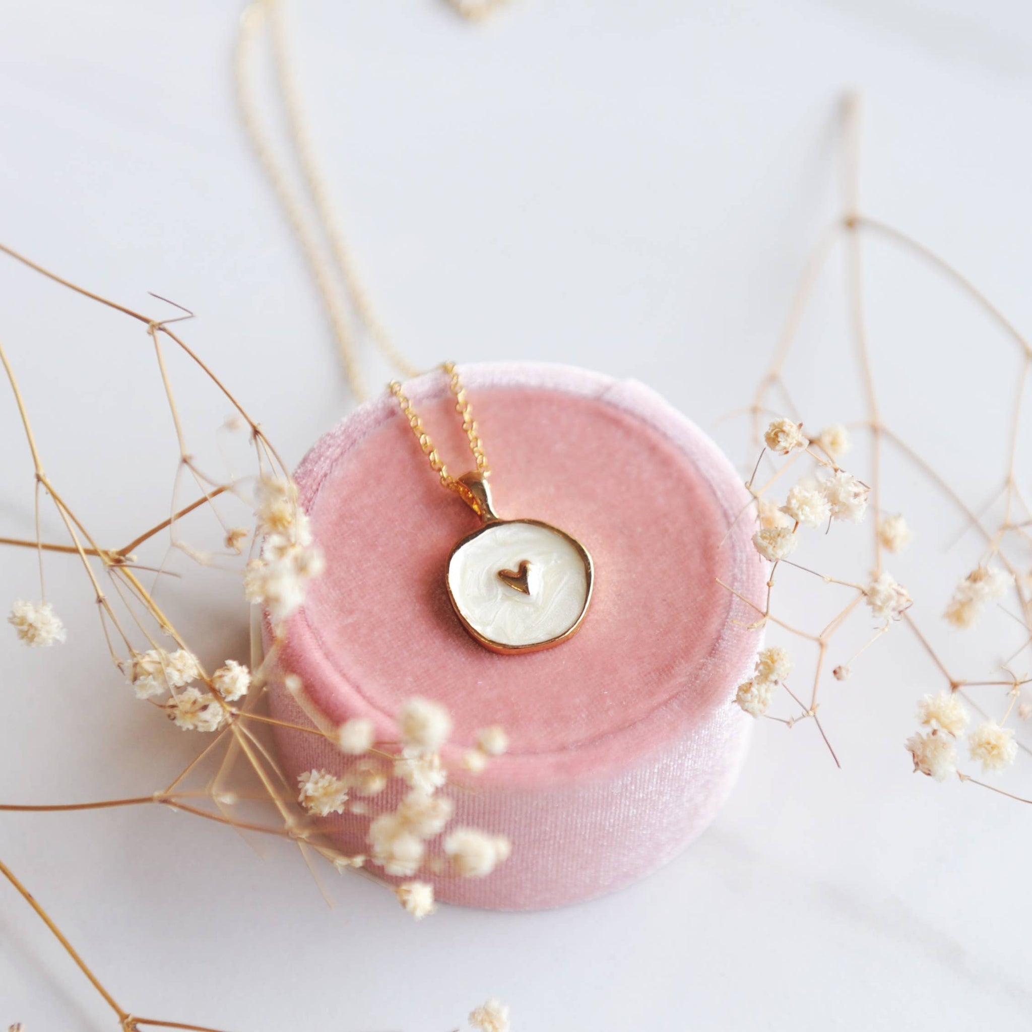 ARIELLA, Sweet Heart Necklace