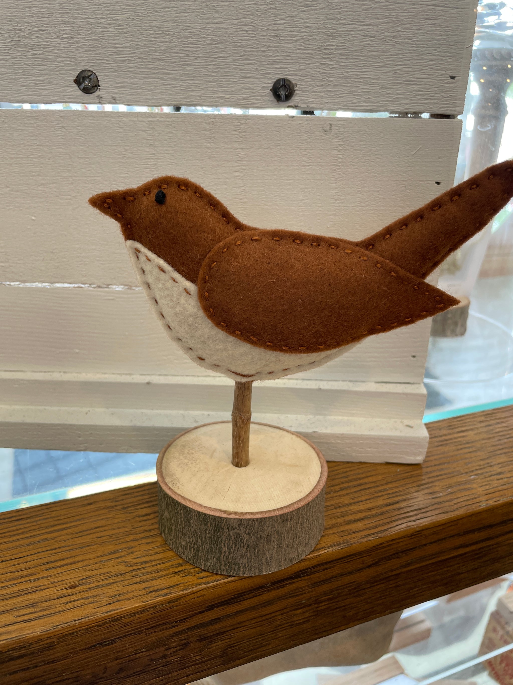 Felt Wren on a puck